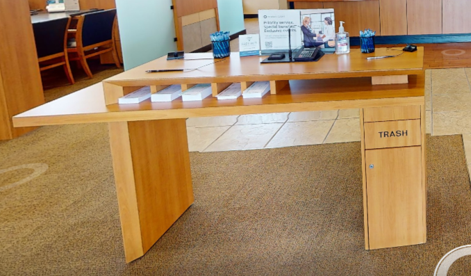 Cheque desk
