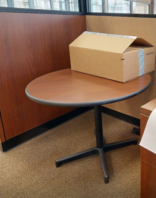 Round meeting table