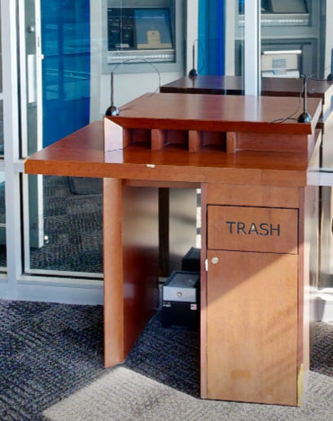 Cheque desk