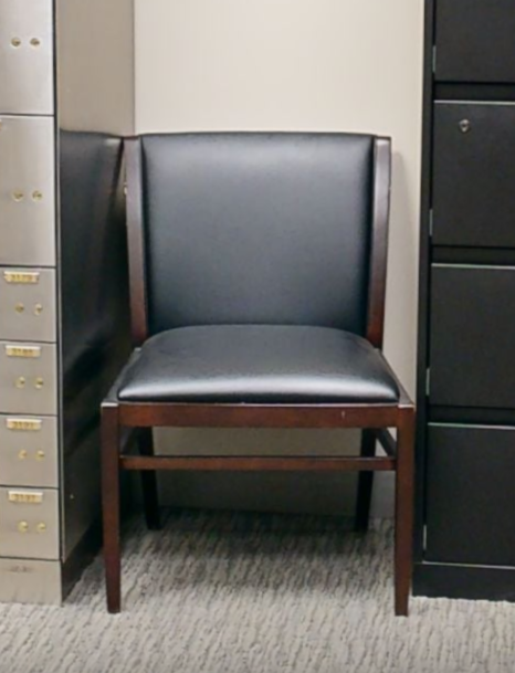 Black guest chair no arms