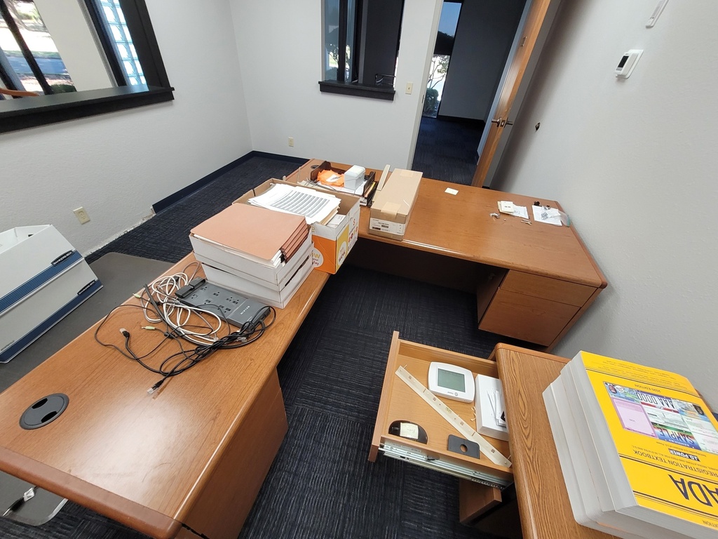 Hon L-Shape Desk Right Hand Return