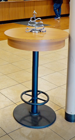 Lab table