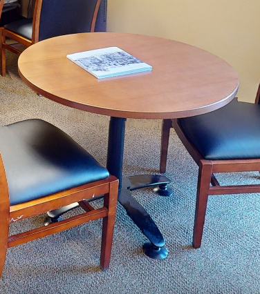 Round meeting table