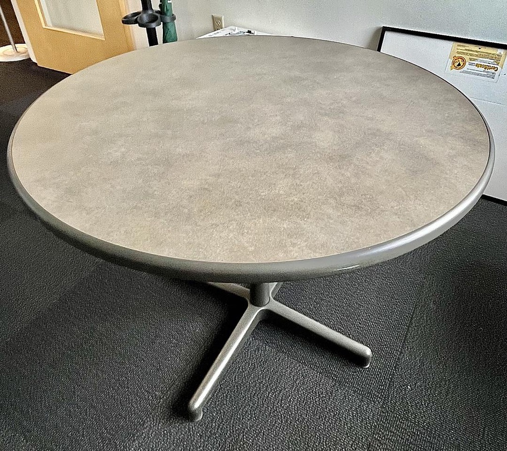 Round Table - 36