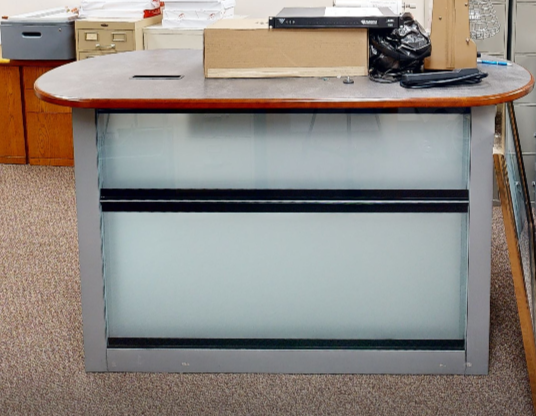 Cheque desk