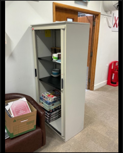 Filing cabinet grey 