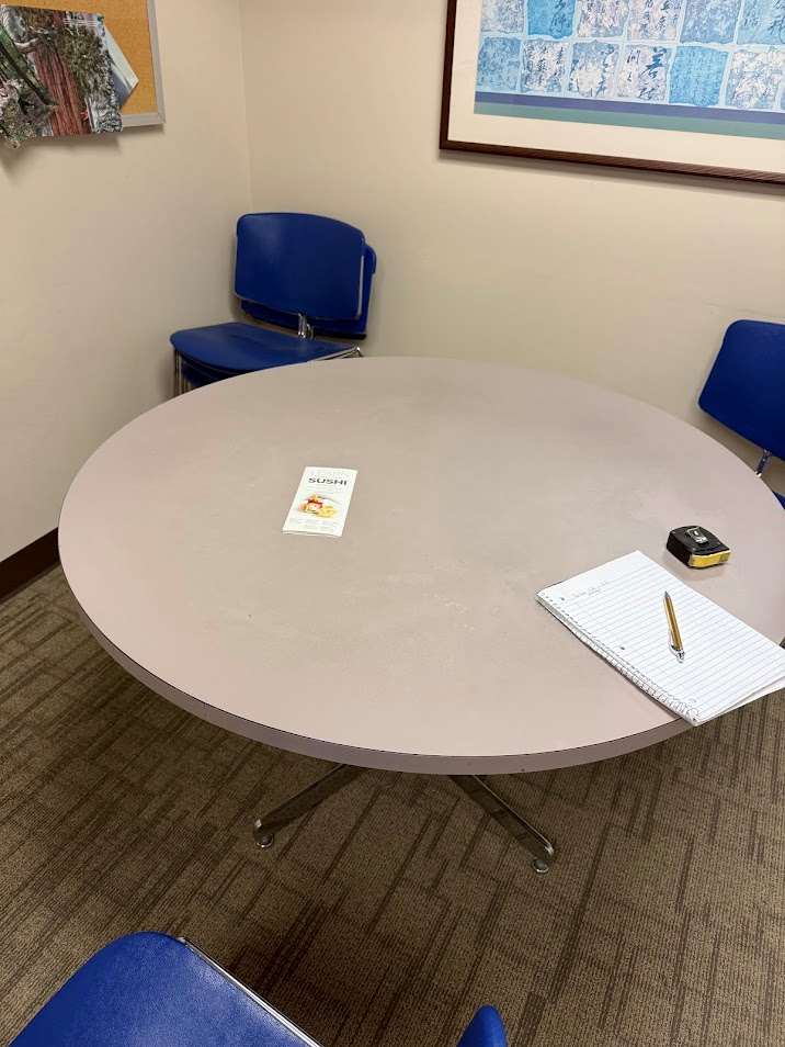 ROUND TABLE (GREY LAMINATE)