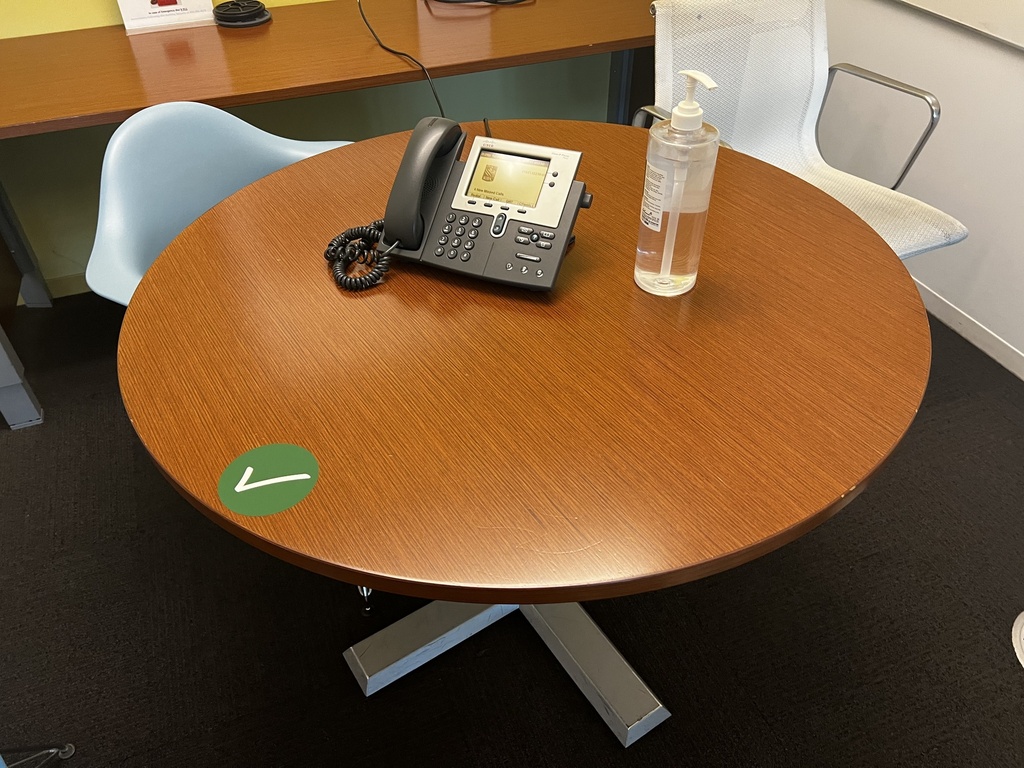 Round table w/ X base