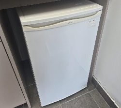 Bar fridge