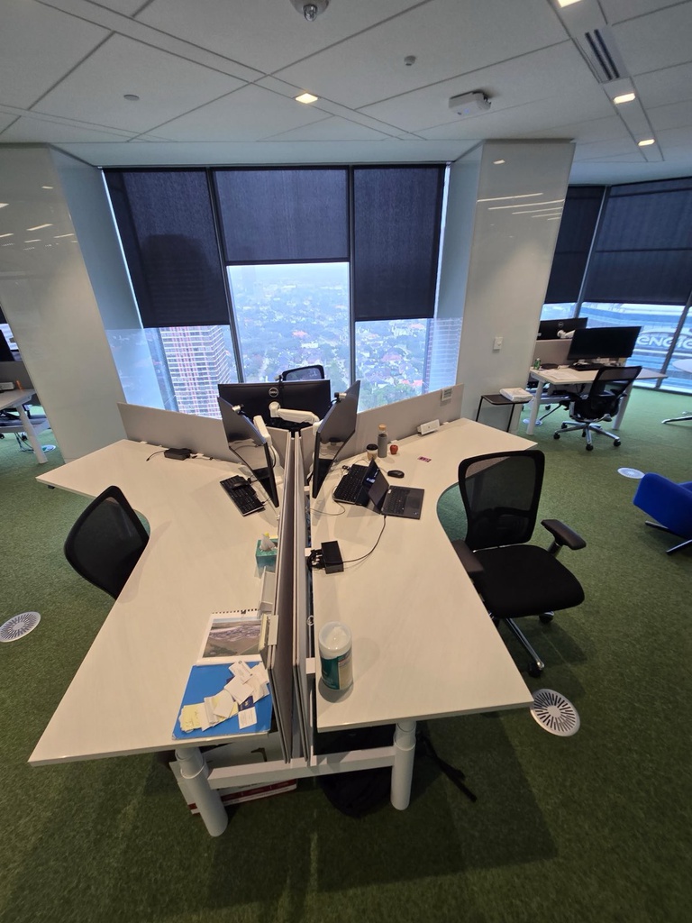 Snowflake workstation (Each desk: W: 37-89" &amp; D: 24, 30")