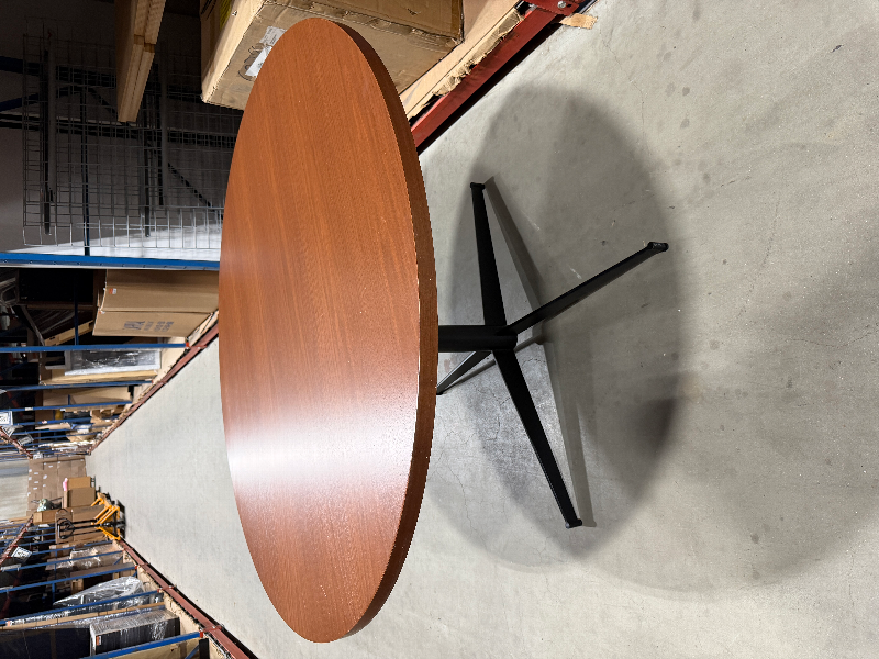 ON2 ROUND 54"DIA MEETING TABLE W/METAL BASE (FROM 14TH FLR AT 345P)