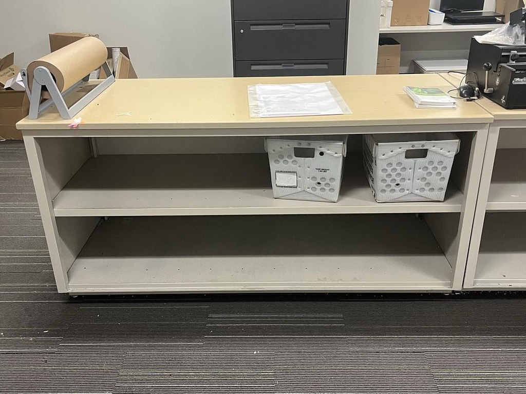 Shop Table