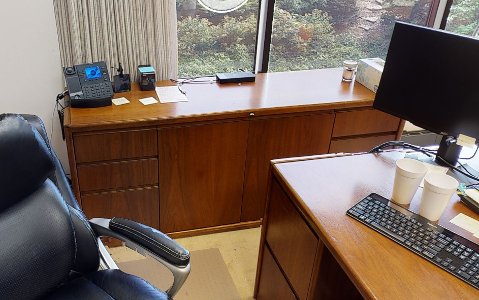 Credenza 3