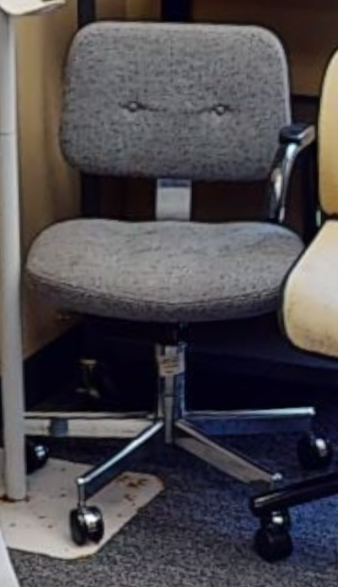 Grey task chair no arms