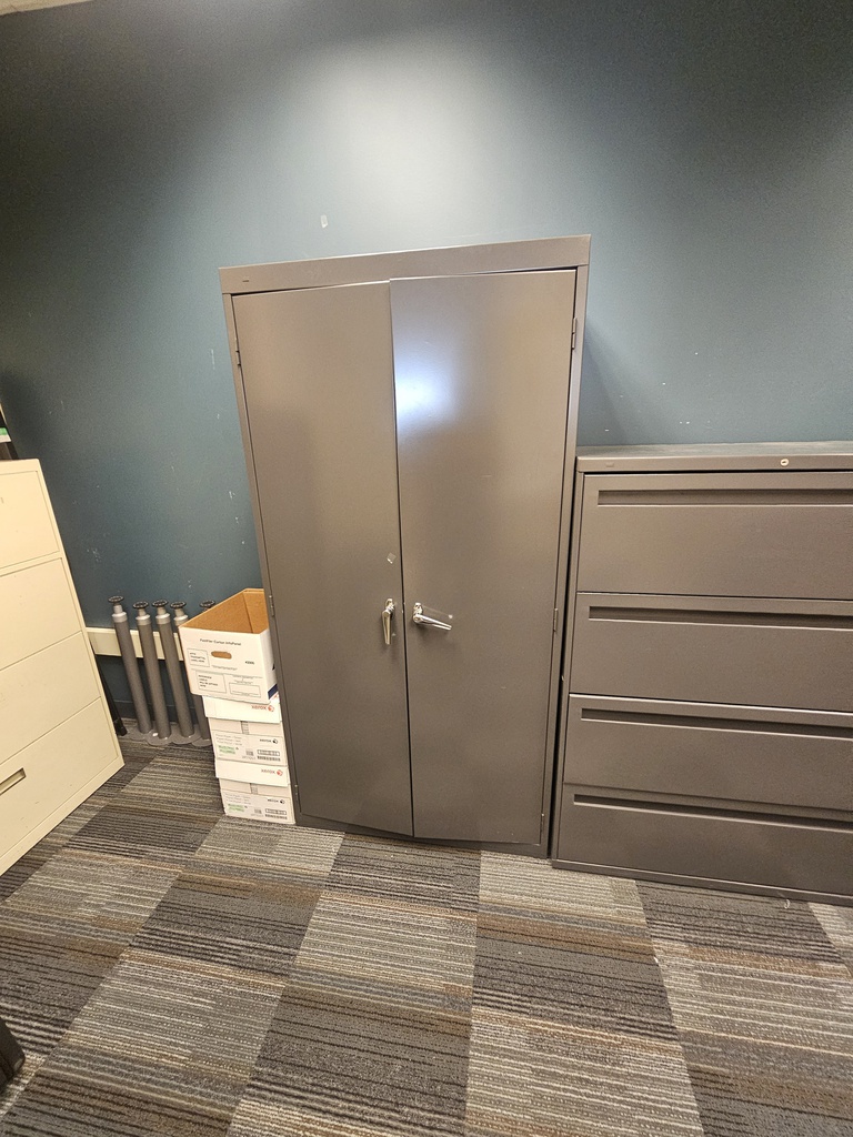 2 Door Storage cabinet