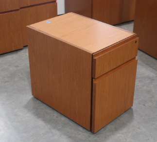 Wood Pedestal (photo representation)