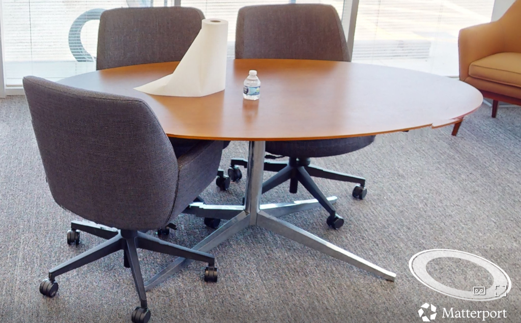 Oval conference table