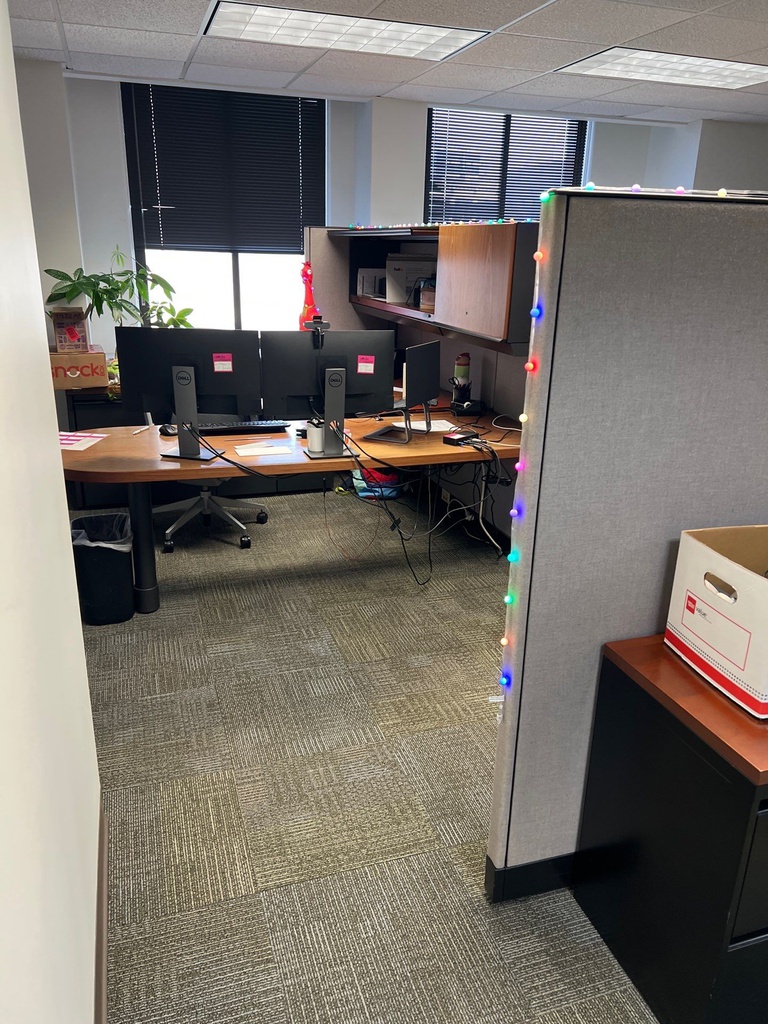 10 x 10 knoll workstations