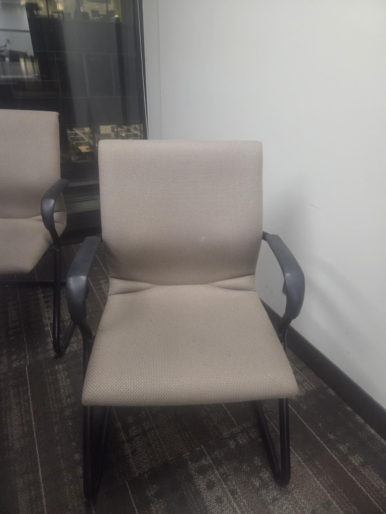 Guest chair
