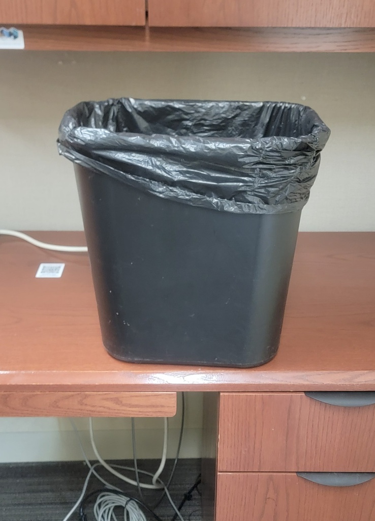 Trash can