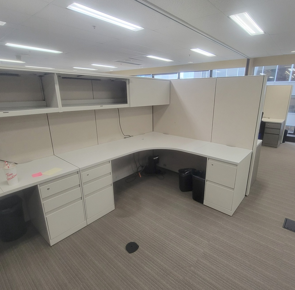 Station w/hoverhanging comp.+cab -m/w