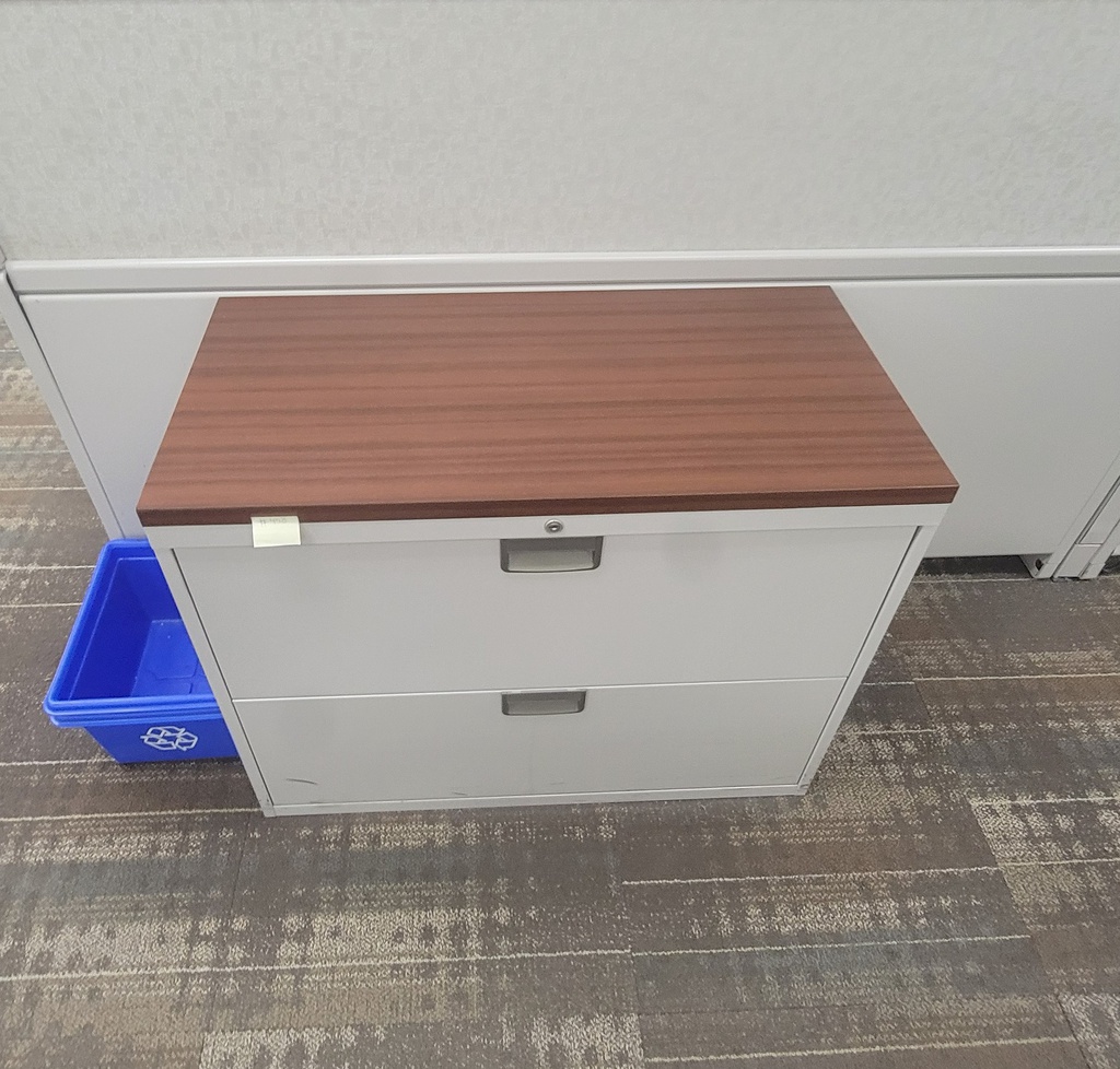 2 drawers cabinet / met