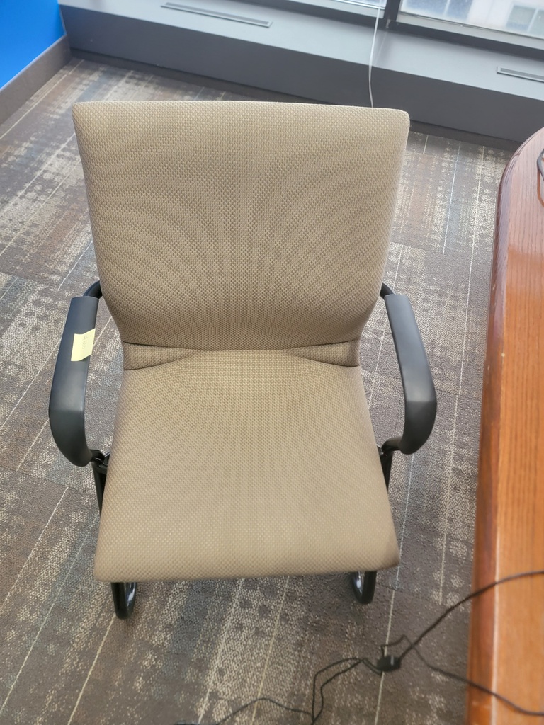 Task chair-metal-plastic
