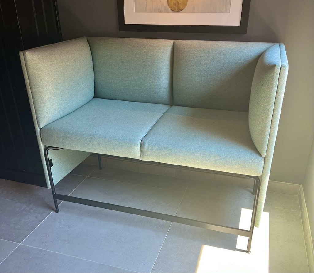 Lounge Loveseat