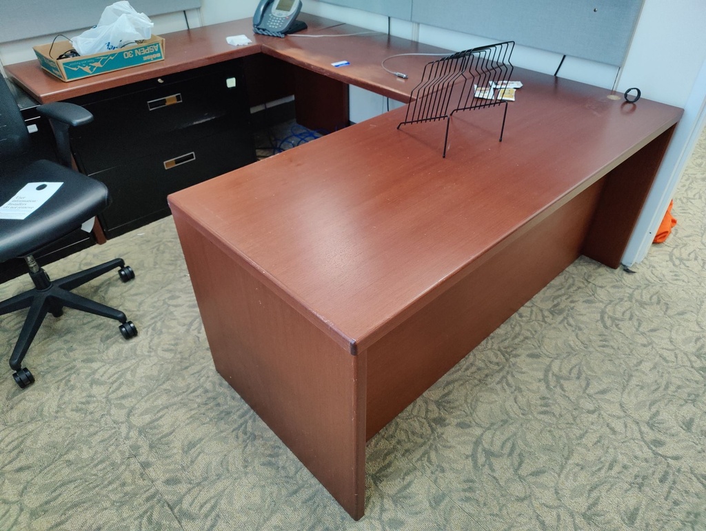 Desk U - 66x92