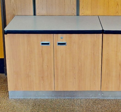 2 door cabinet, mid
