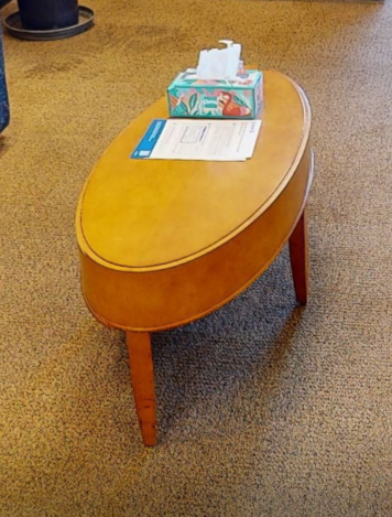 Oval coffee table