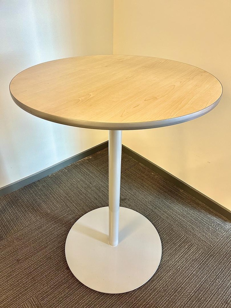 Round Hightop Table