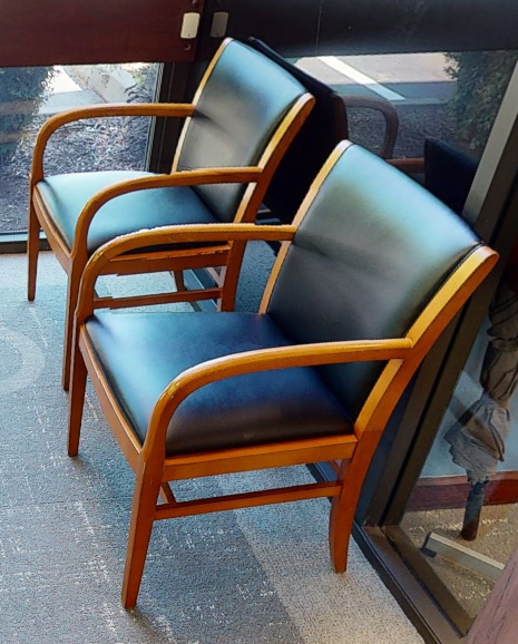 Black guest chair