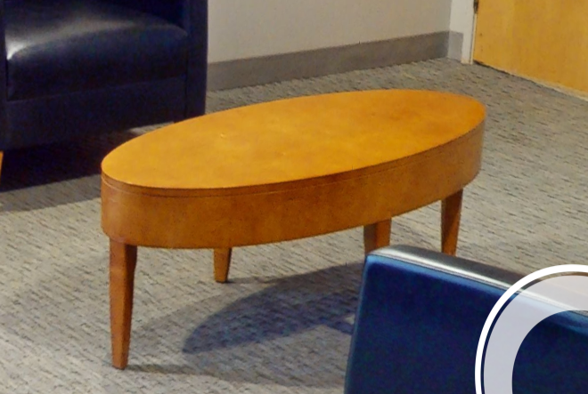 Oval coffee table