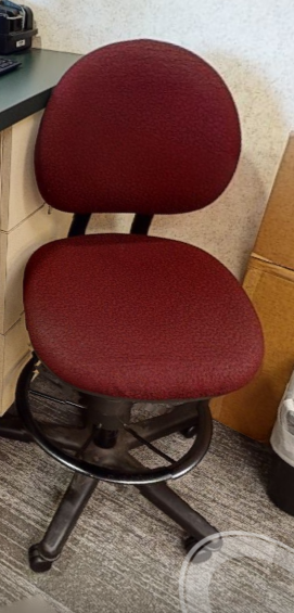 Task chair- no arms