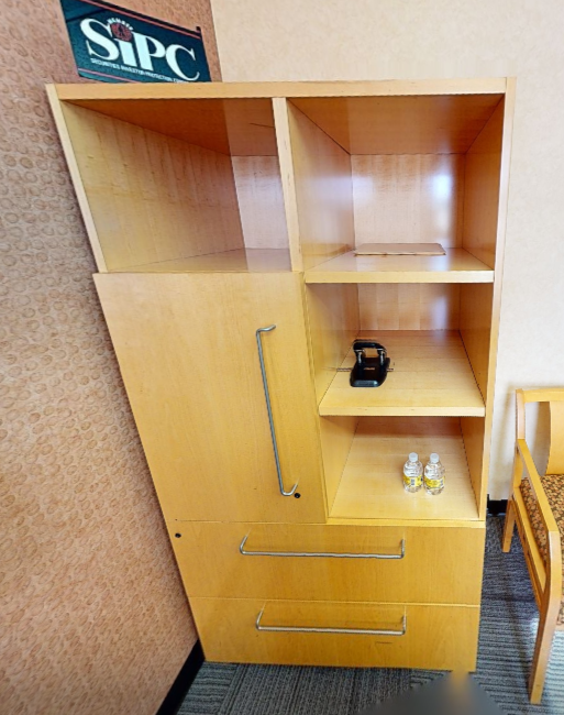 Large mutli cabinet