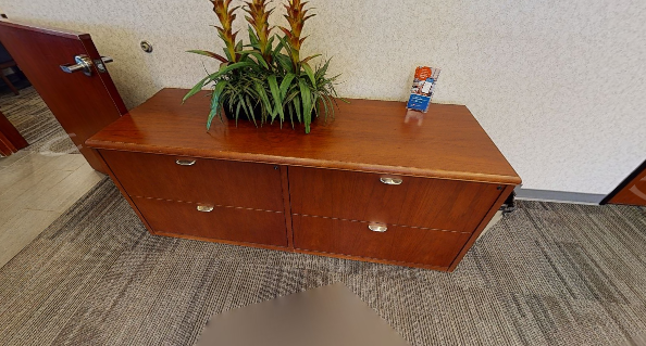 Credenza 