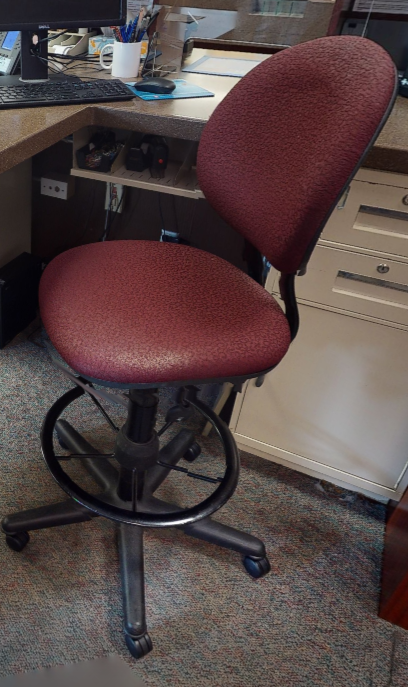 Red adjustable task chair no arms
