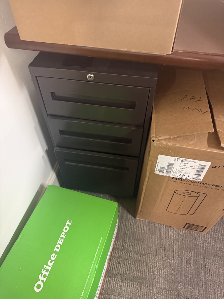 Box/Box/File Pedestal