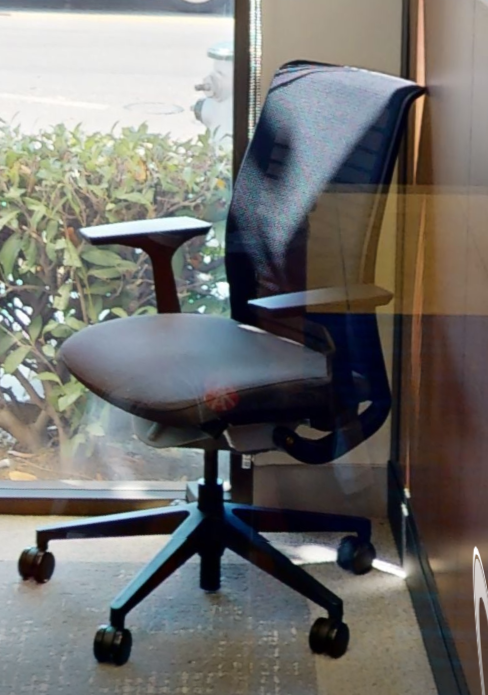 task chair with arms