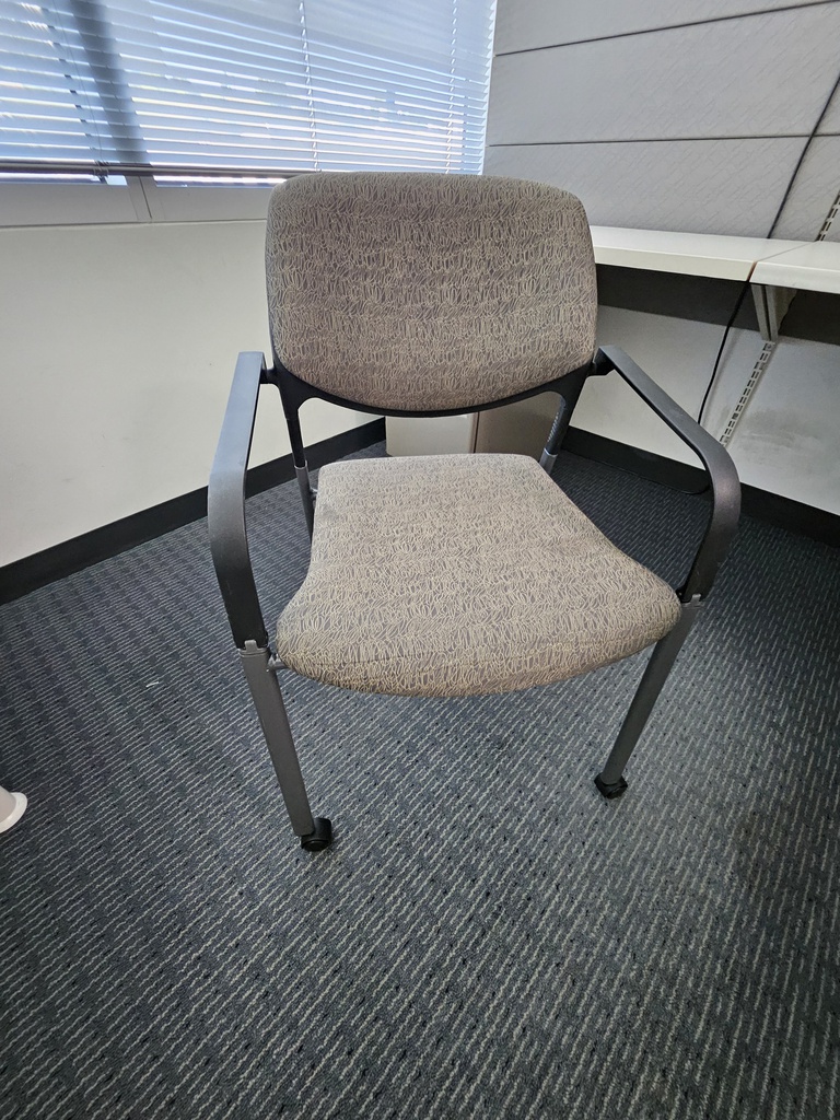 Tanish side chair with design