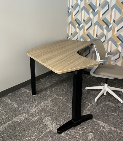 Curved Table