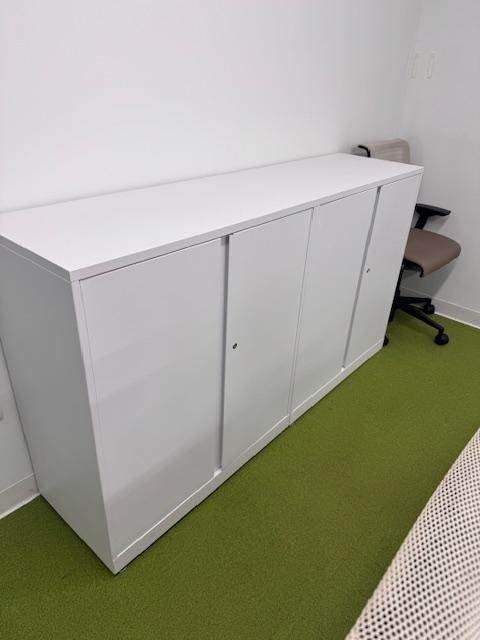 3' (2) STORAGE CABINET W/SHARED TOP