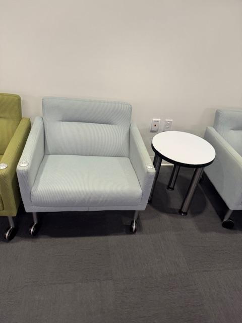 LIGHT BLUE LOUNGE