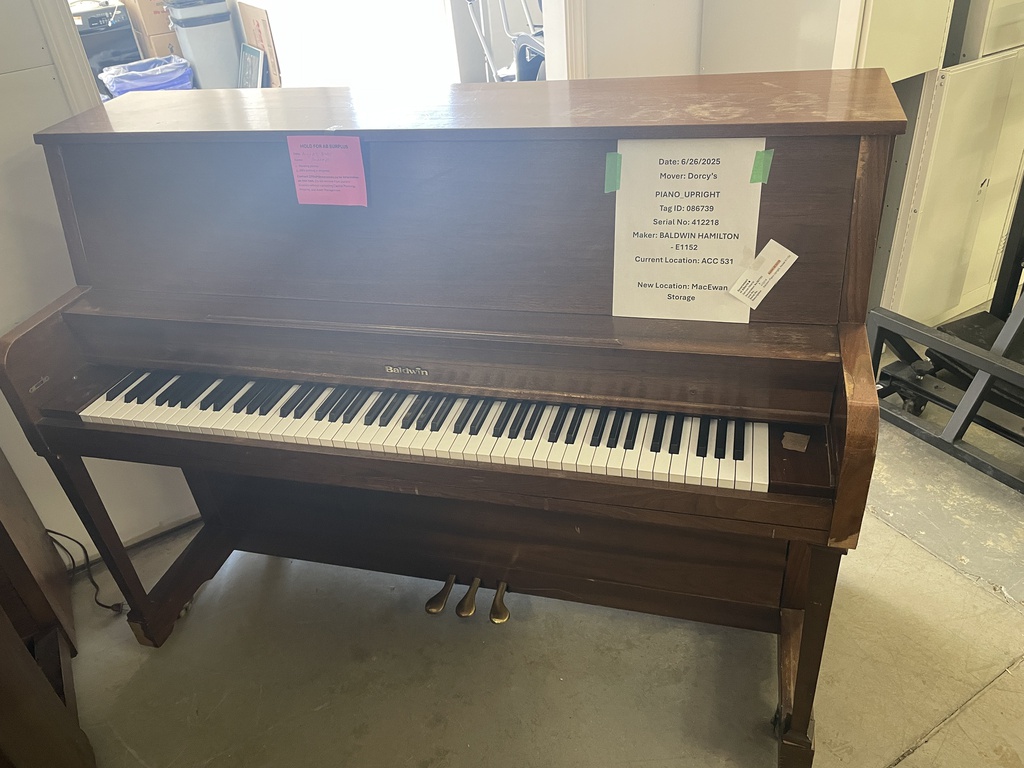 Baldwin Piano Upright, Model E1152