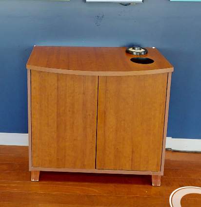 2 door cabinet