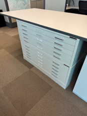 4' MAP HOLDERS W/TOP