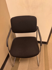 BLACK SIDE CHAIR