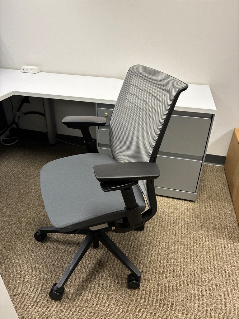 Desk chair - type 5