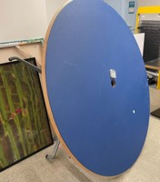 Blue round table (66")